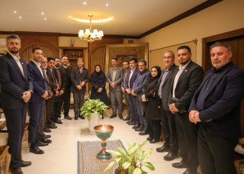 نشست استاندار اصفهان با رئیس سازمان حفظ نباتات و مدیرعامل شرکت بهاران